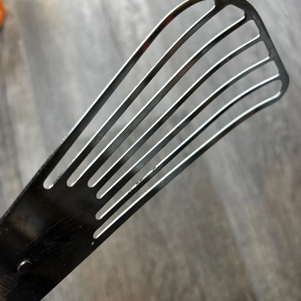 Ekco USA Stainless Steel Slotted Fish Spatula Turner Black Handle Vintage 11.5in